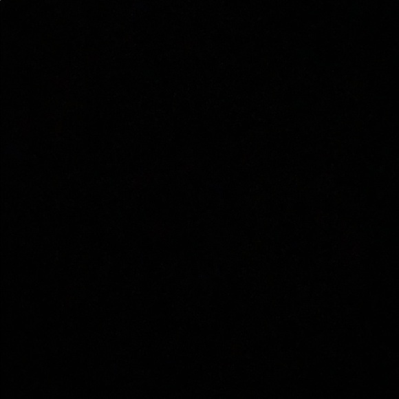 Meet your Posher, Elia - Picture 1 of 1